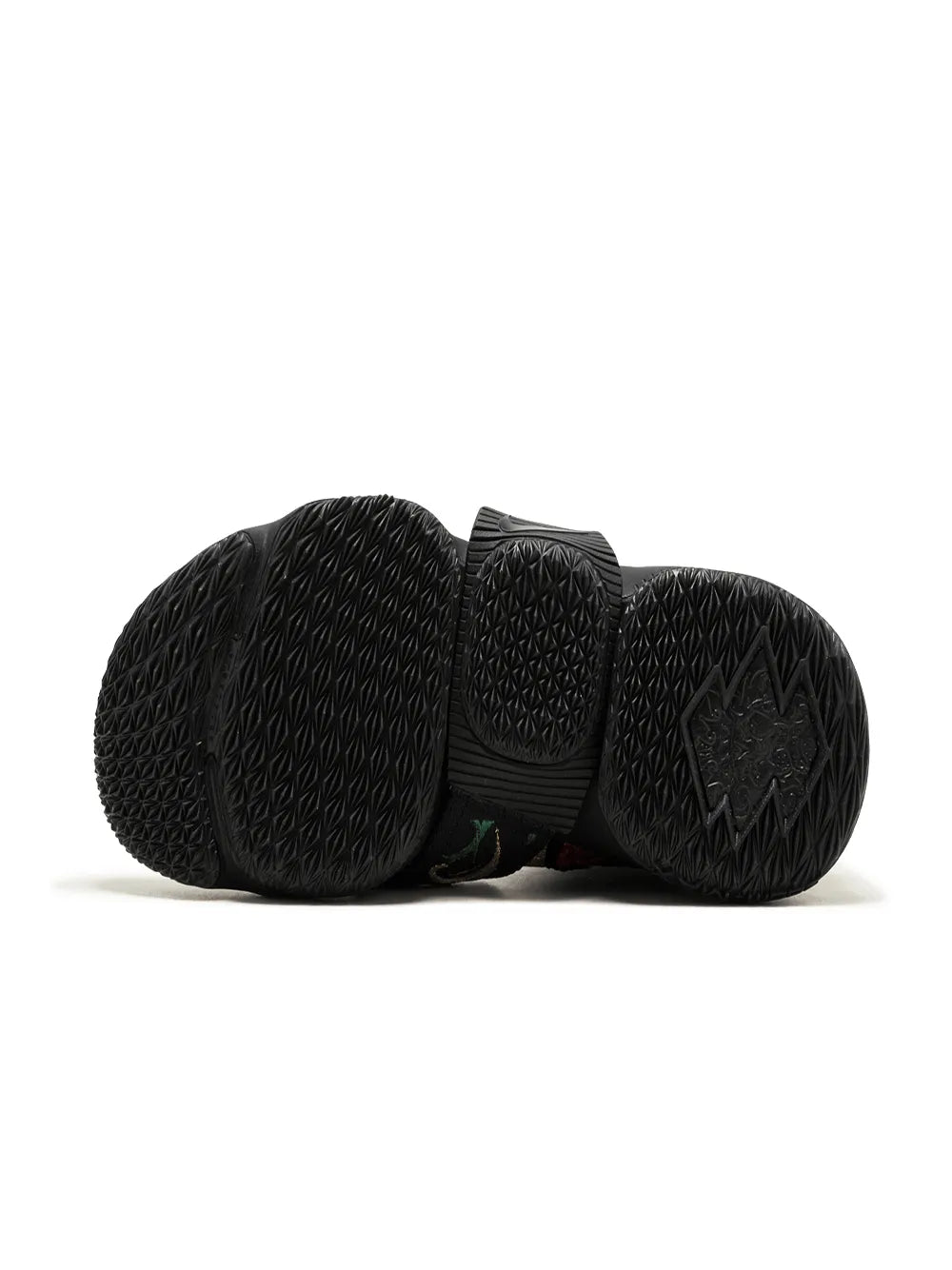Nike Lebron 15 Lif Sneakers