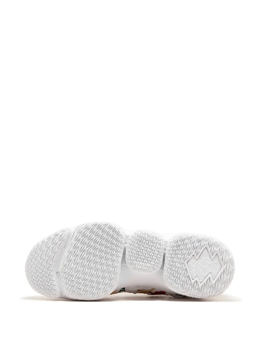 Nike Lebron 15 Perf Sneakers