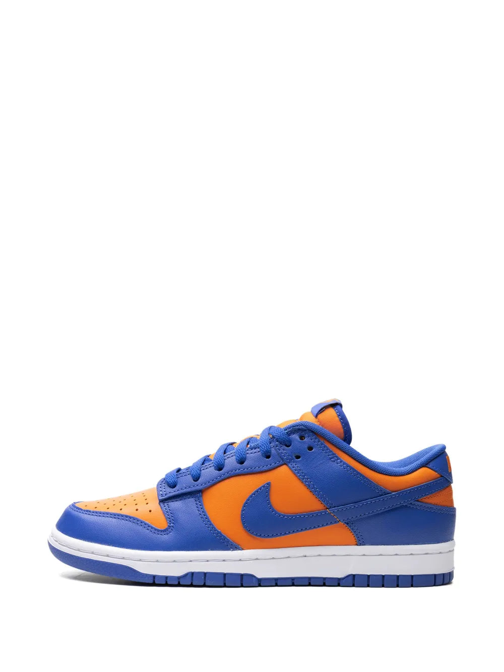Nike Dunk Low Knicks Sneakers
