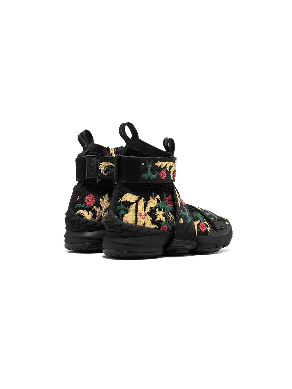 Nike Lebron 15 Lif Sneakers