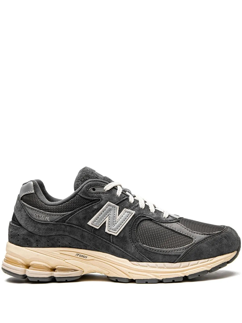 New Balance 2002R Low-Top Sneakers