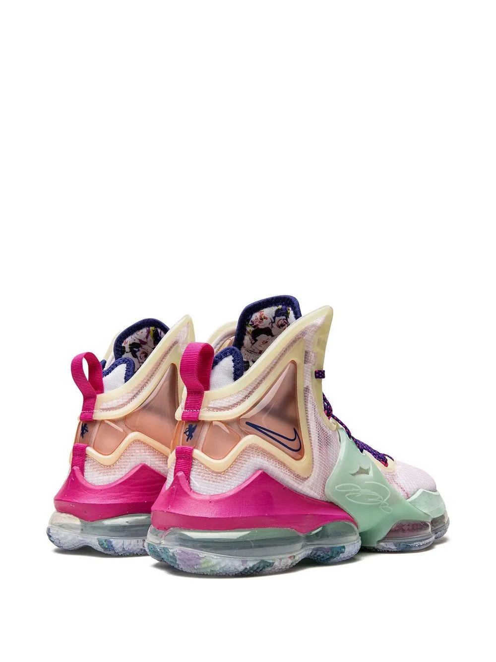 Nike Lebron 19 Valentines Day Sneakers