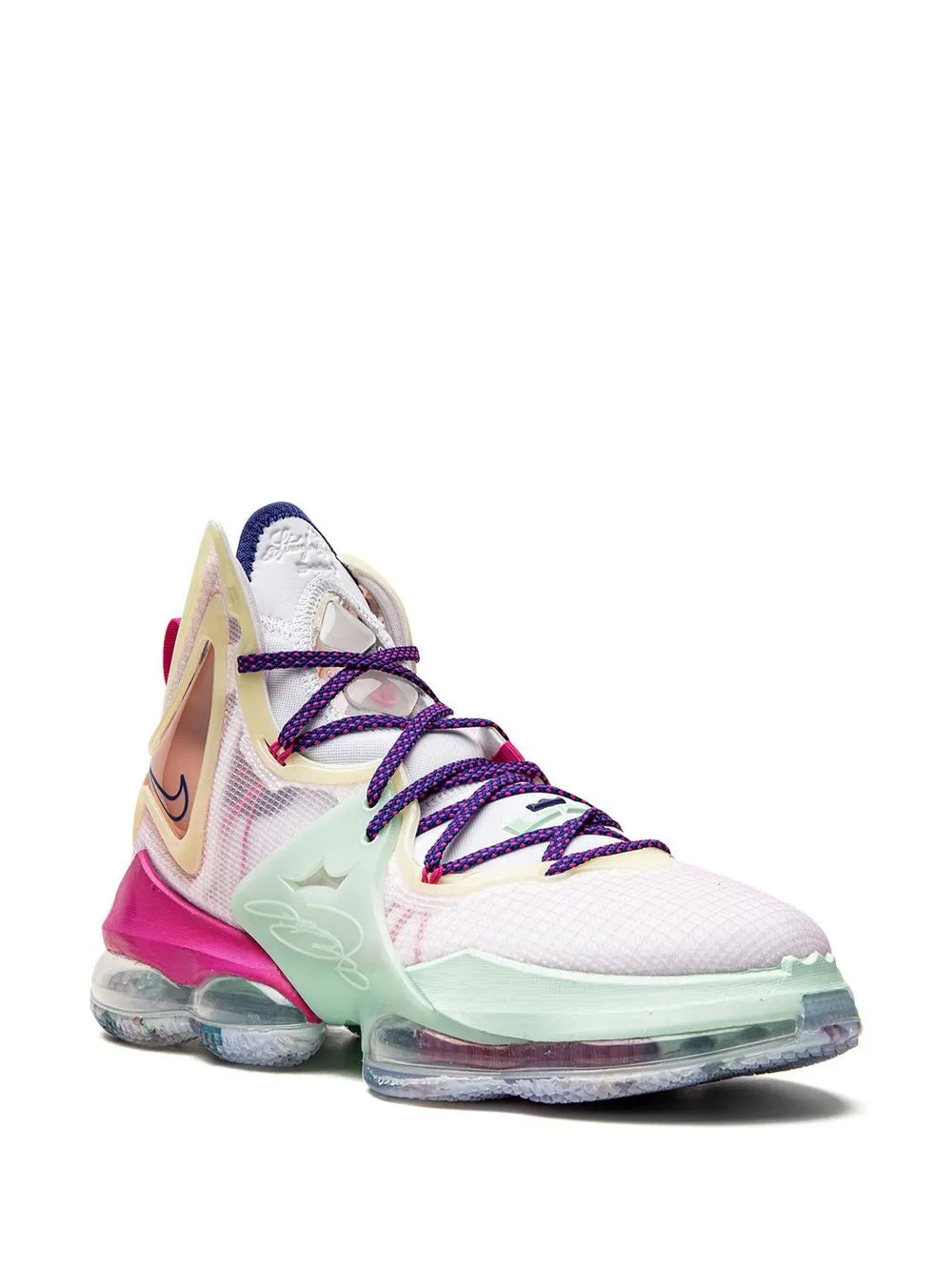 Nike Lebron 19 Valentines Day Sneakers