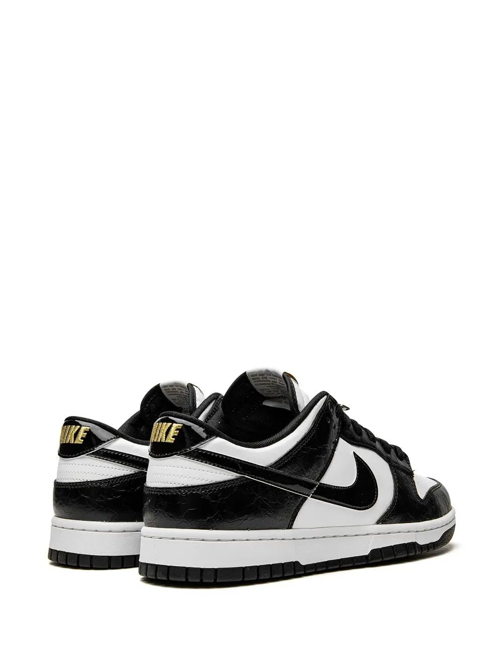 Nike Dunk Low World Cham - Black White Sneakers