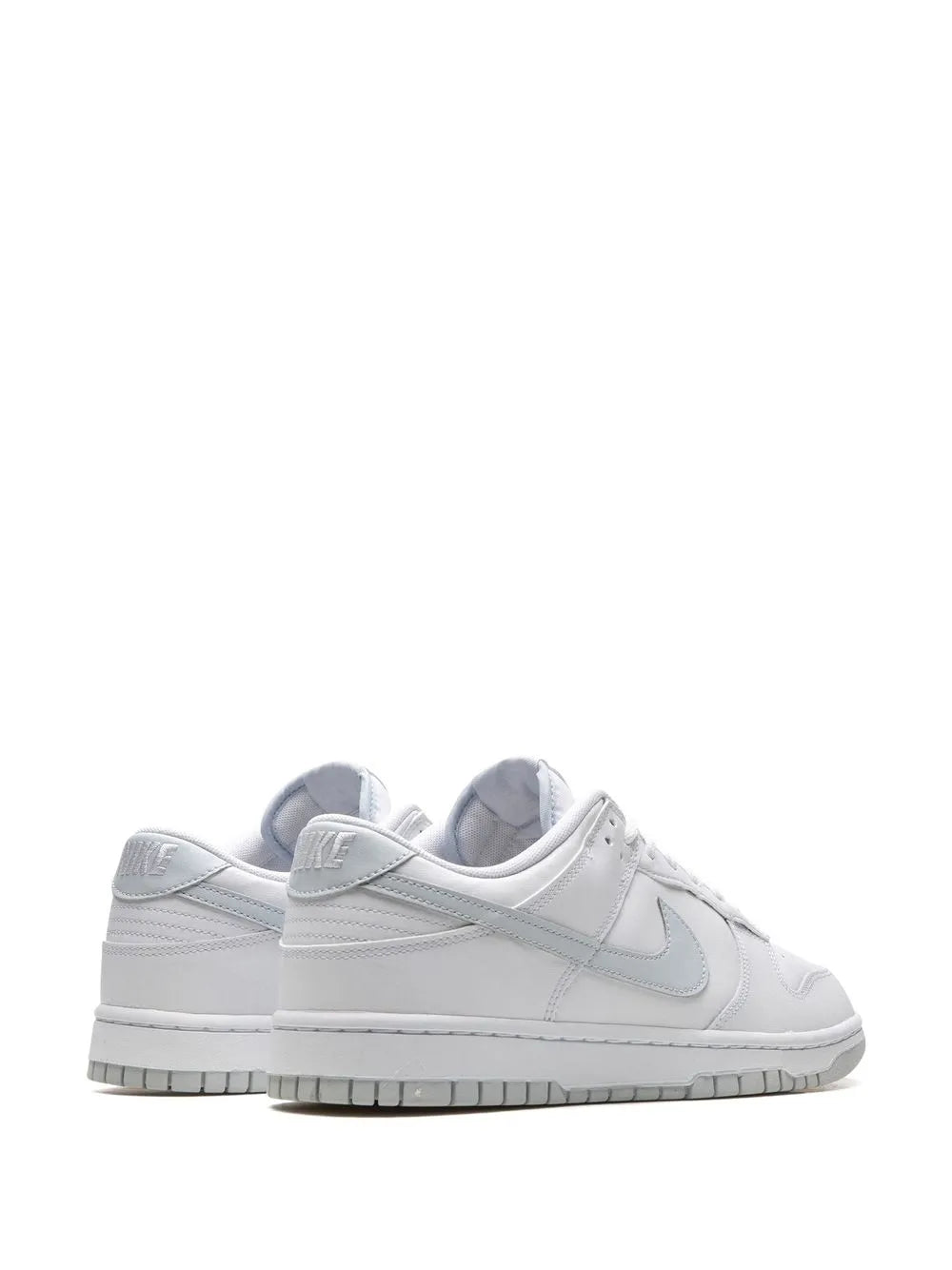 Nike Dunk Low Retro White/Platinum Sneakers