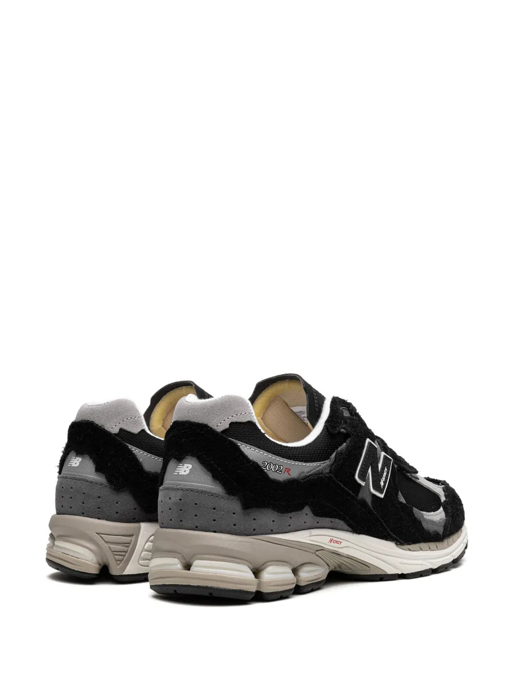 New Balance 2002R Protection Pack - Black/Grey Sneakers