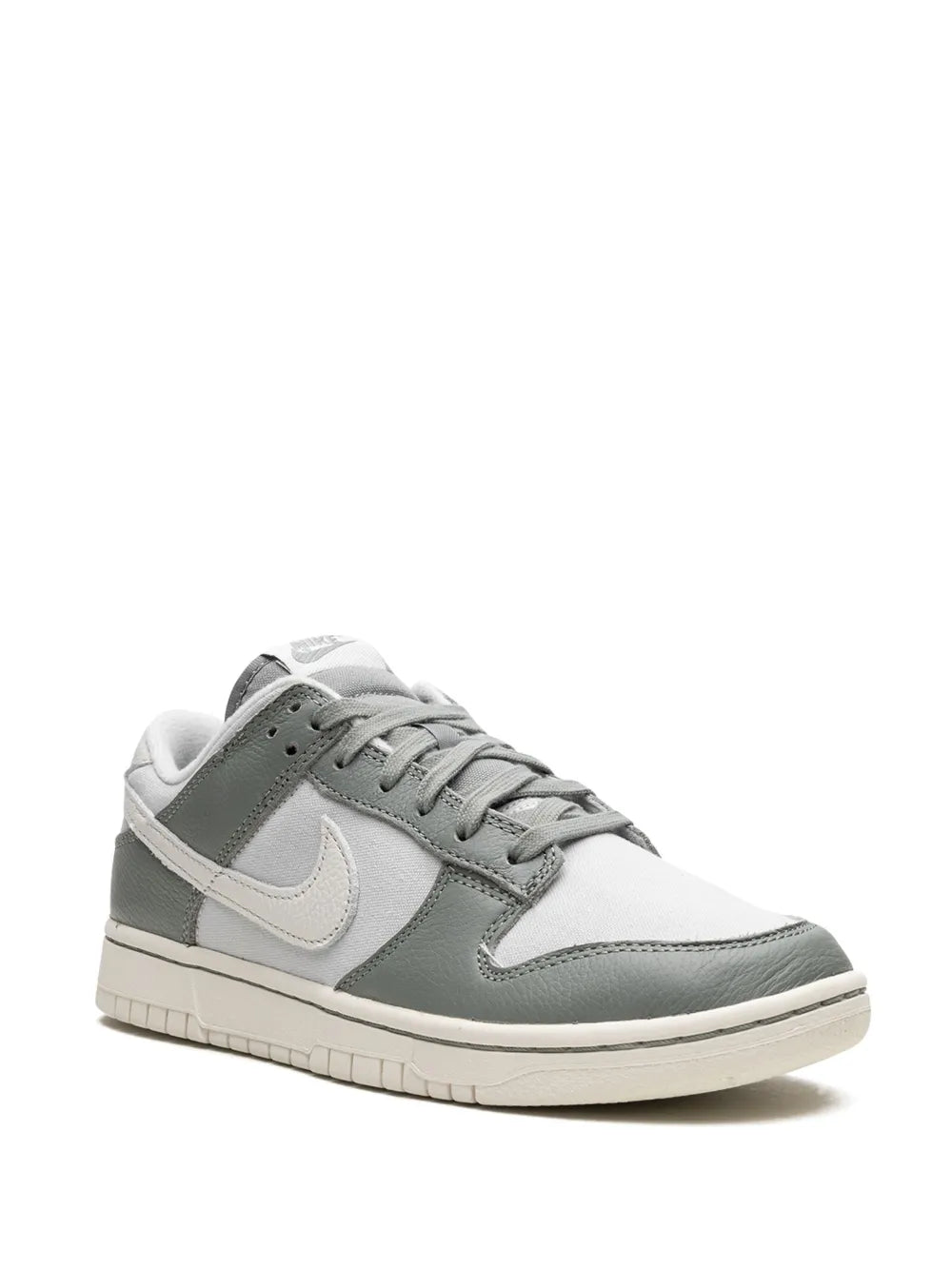Nike Dunk Low Retro Prm Mica Green Sneakers