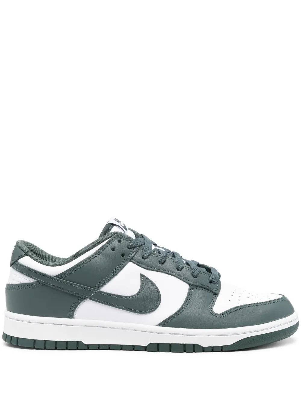 Nike Dunk Low Retro Sneakers
