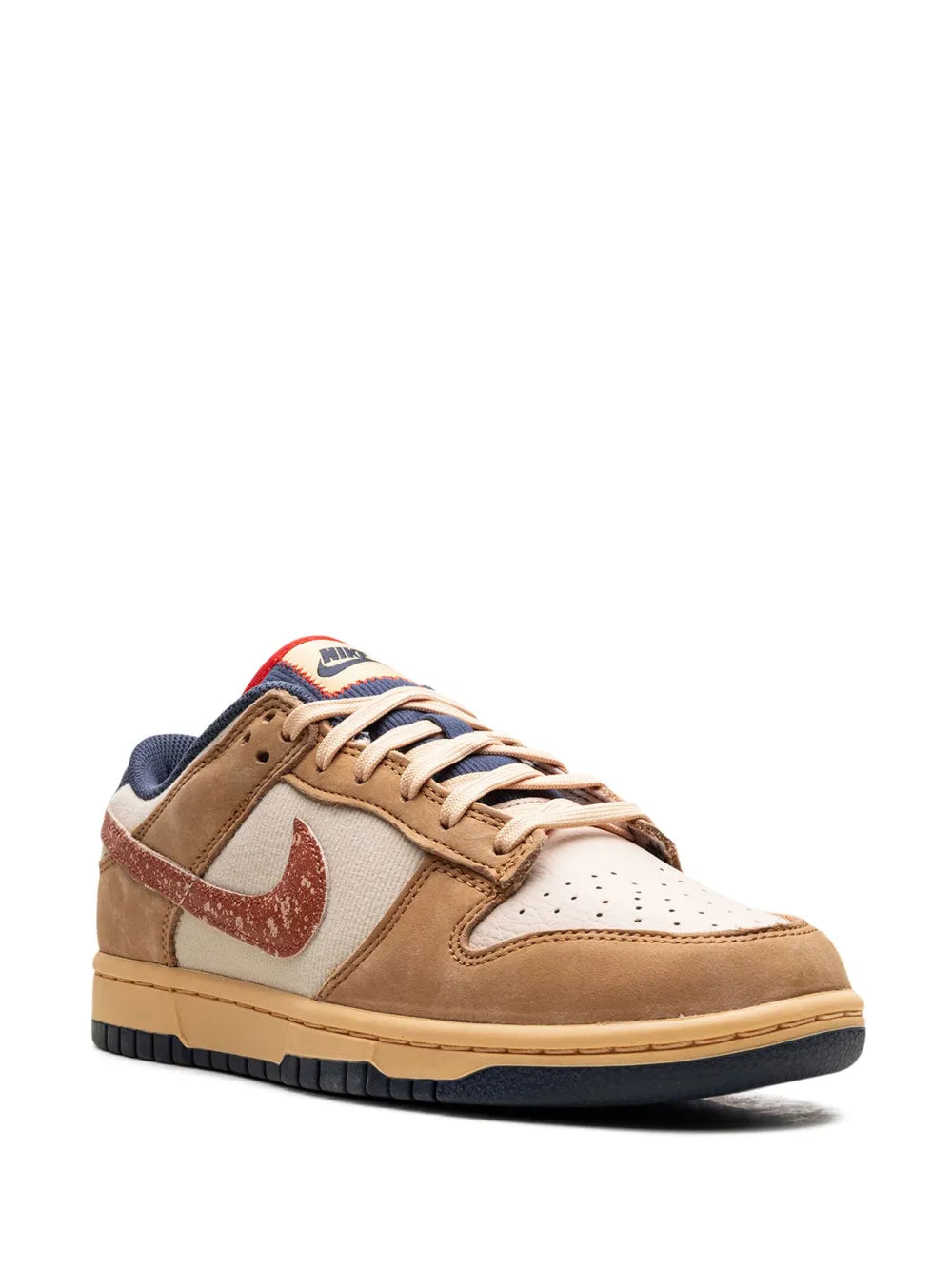 Nike Dunk Low Wheat/Sanddrift Sneakers