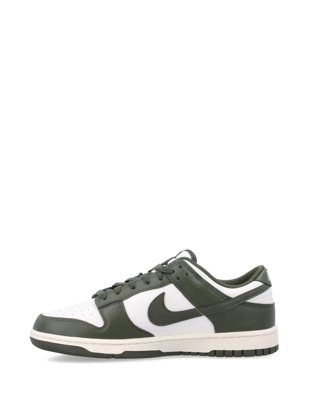 Nike Dunk Low Retro Sneakers