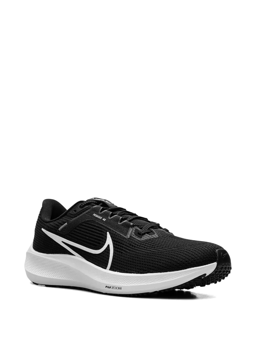 Nike Air Zoom Pegasus 40 Black/White Sneakers