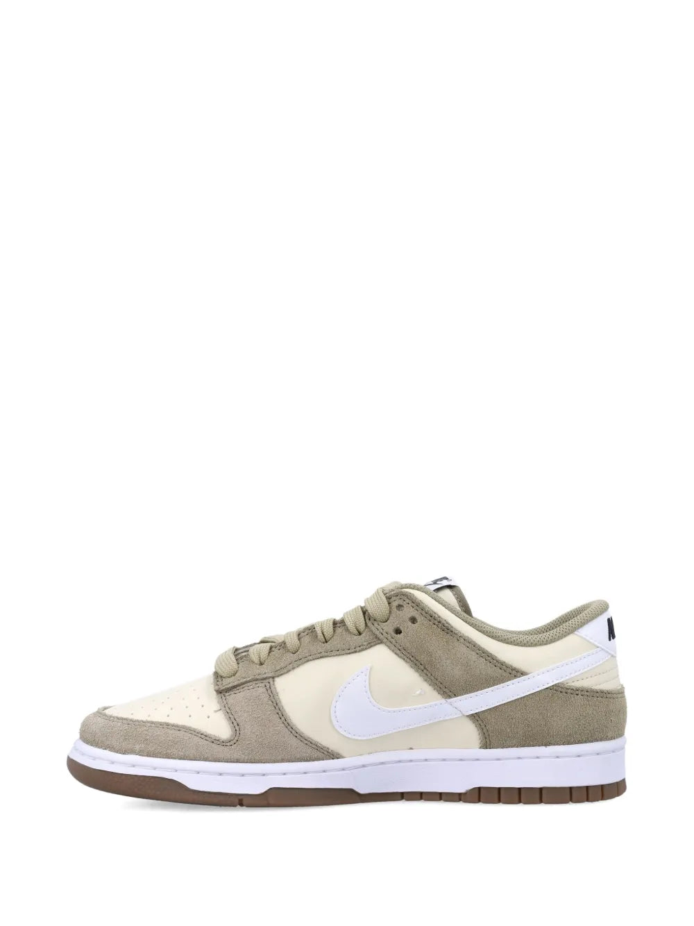 Nike Dunk Low Retro Sneakers