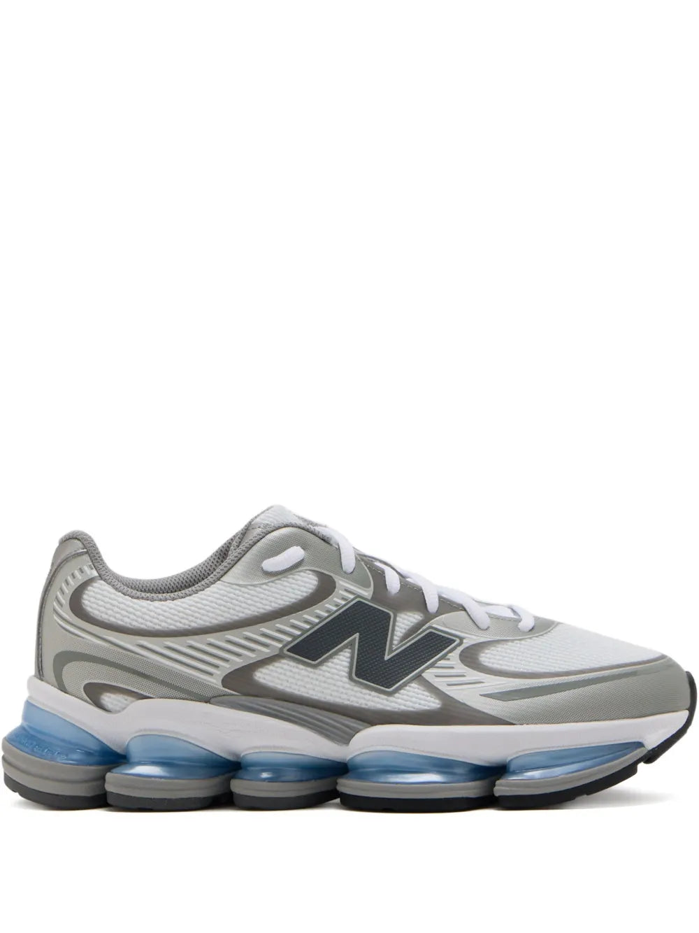 New Balance 2000 Sneakers