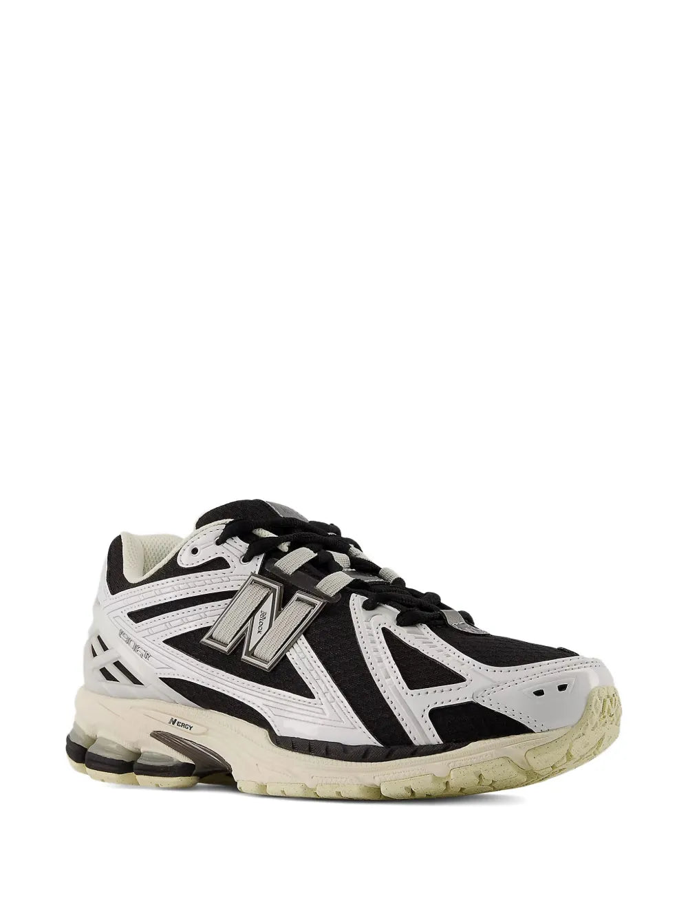 New Balance 1906 Black/White Sneakers