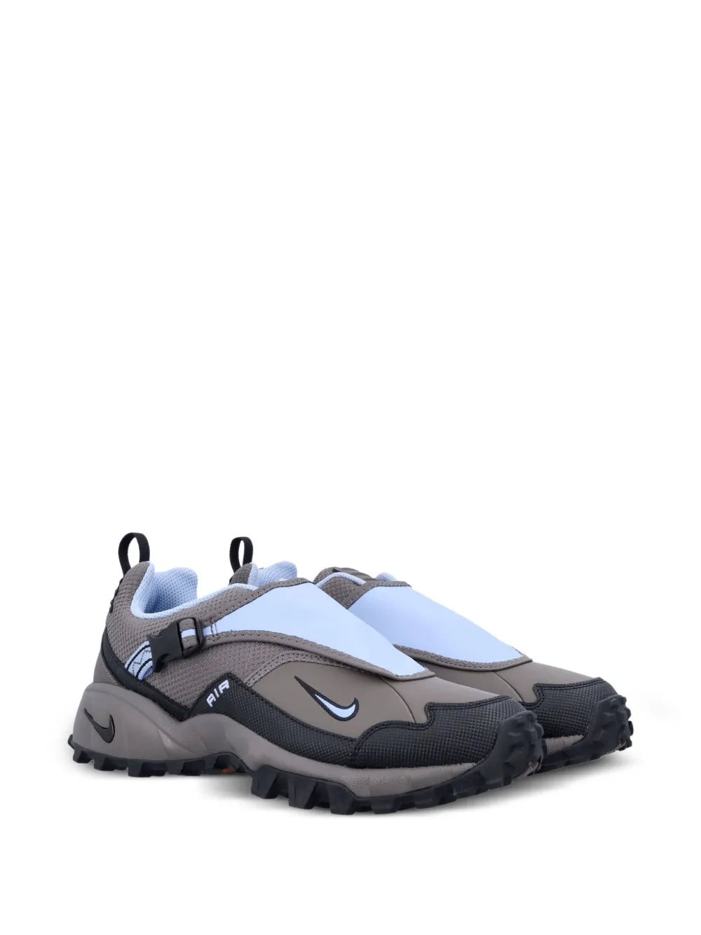 Nike Phassad Slip-On Sneakers