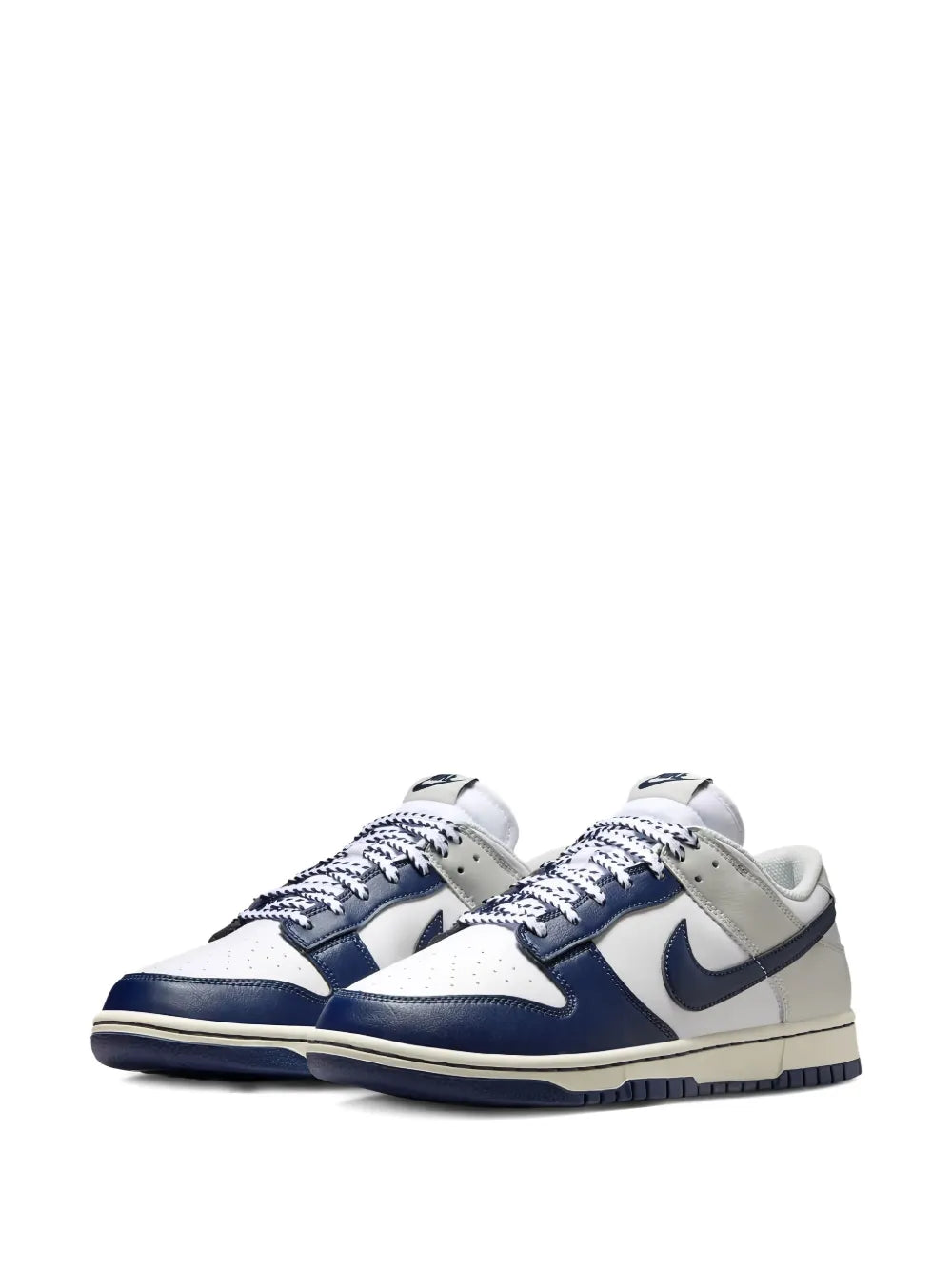Nike Dunk Low New York Yankees Sneakers